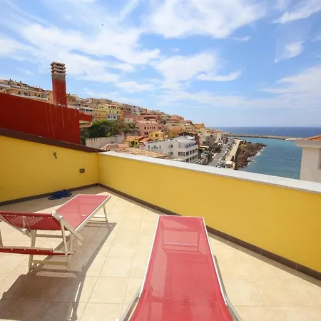 別荘 With Sea View And Large Terrace